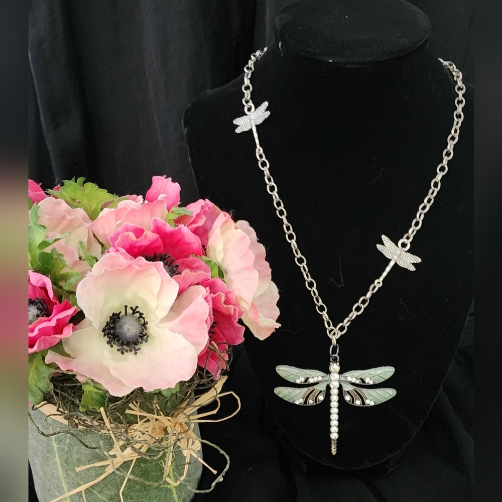 Dragon Fly Necklace